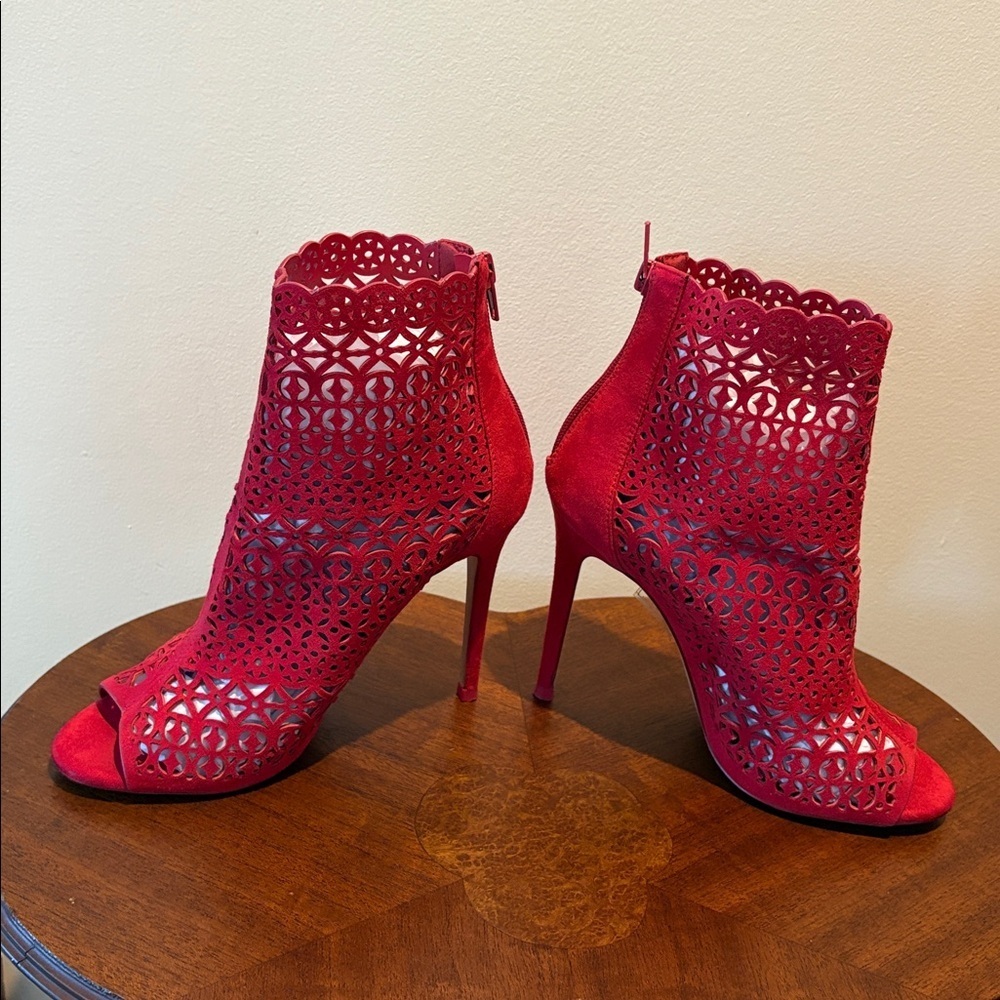 Aldo open toe heeled boots Red suede like cut out Lace look 4โ heel size 7 - Picture 4 of 10